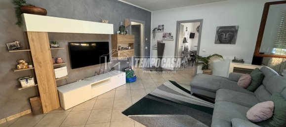 3 rooms Apartment in Vittuone, Italy No. 258158 14