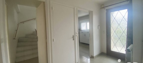 4 bedrooms House in Athis-Mons, France No. 322126 7