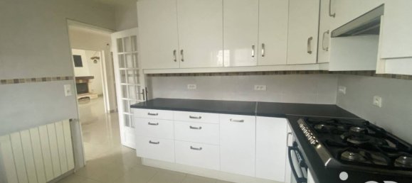 4 bedrooms House in Athis-Mons, France No. 322126 4