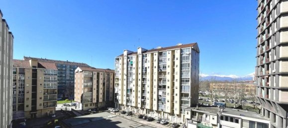 5غرفة شقة في Turin, Italy رقم 35949 37