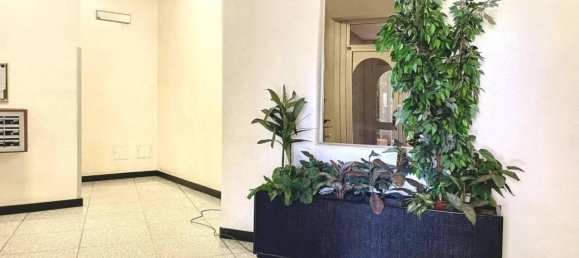 5غرفة شقة في Turin, Italy رقم 35949 2