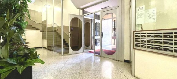 5غرفة شقة في Turin, Italy رقم 35949 3