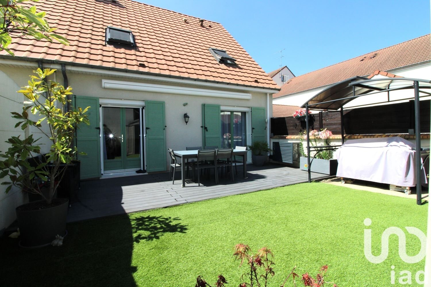 3 غرف نوم منزل في Orleans, France رقم 326903