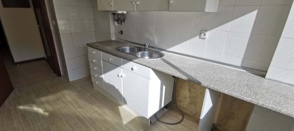 3 Schlafzimmer Wohnung in Loures, Portugal, Nr. 94666 5