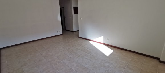 3 Schlafzimmer Wohnung in Loures, Portugal, Nr. 94666 8