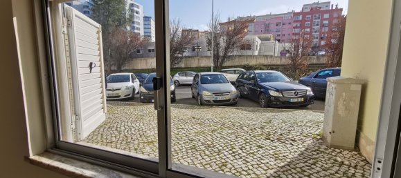 3 Schlafzimmer Wohnung in Loures, Portugal, Nr. 94666 7