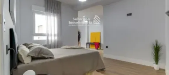 Квартира с 4 спальнями в Саламанка, Испания № 107909 3