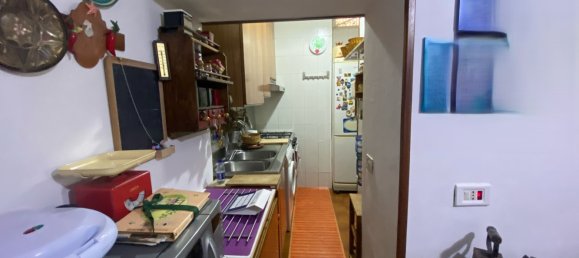 2 bedrooms Apartment in Naples, Italy No. 135839 3