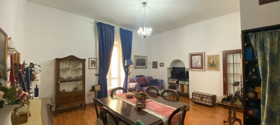 2 bedrooms Apartment in Naples, Italy No. 135839 26