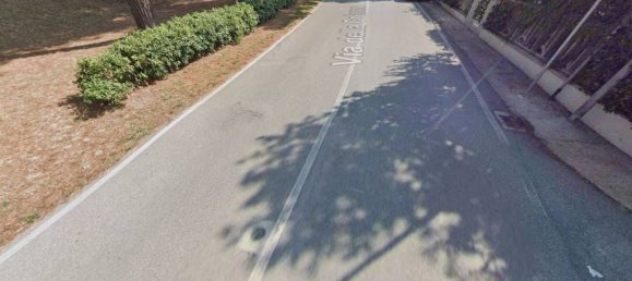 Entrepôt à Fano, Italy 55m² No. 257586 3