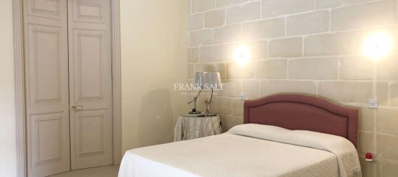 4 bedrooms Townhouse in Sliema, Malta No. 10331 11