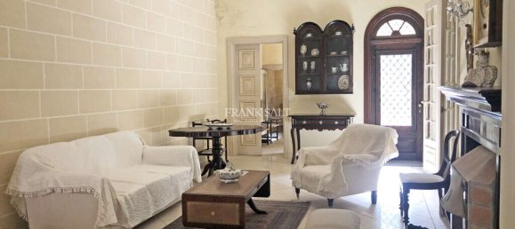 4 bedrooms Townhouse in Sliema, Malta No. 10331 9