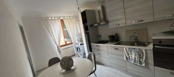 3 bedrooms House in Ameglia, Italy No. 36365 15