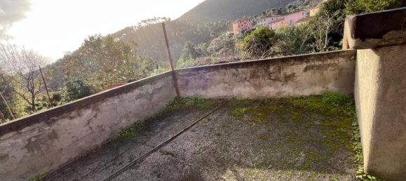 3 bedrooms House in Ameglia, Italy No. 36365 14