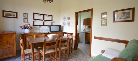 4 bedrooms Villa in Castiglione del Lago, Italy No. 57850 12