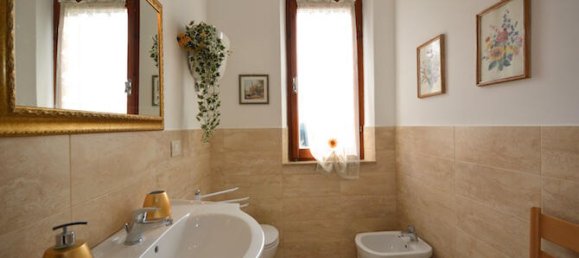 4 bedrooms Villa in Castiglione del Lago, Italy No. 57850 19
