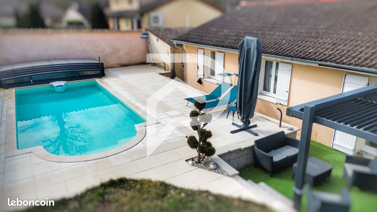 4 bedrooms House in Montluel, France No. 243752