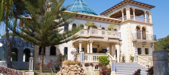 5 bedrooms Villa in Alicante, Spain No. 186416 22