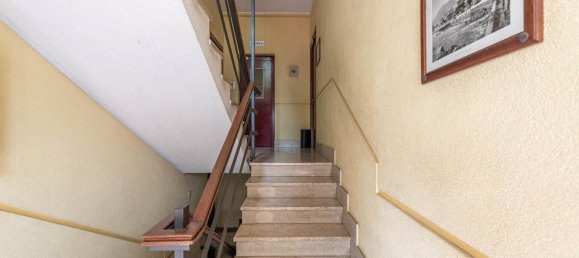 6 rooms Apartment in Palermo, Italy No. 127955 5