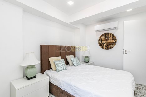 3 bedrooms Apartment in Lisbon, Portugal No. 76754