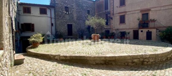 1 bedroom Apartment in Bassiano, Italy No. 307962 4