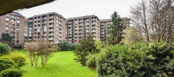 4 rooms Office in Turin, Italy No. 55429 32