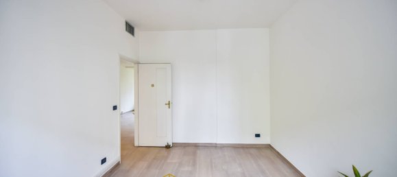 4 rooms Office in Turin, Italy No. 55429 21