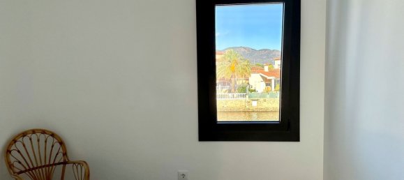 3 غرف نوم منزل في Empuriabrava, Spain رقم 83741 8