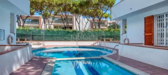 Квартира с 3 спальнями в Кастель-Пладжа-д'Аро, Испания № 163139 2