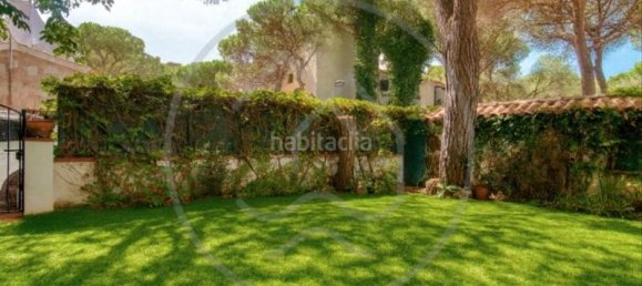 Квартира с 3 спальнями в Кастель-Пладжа-д'Аро, Испания № 163139 10