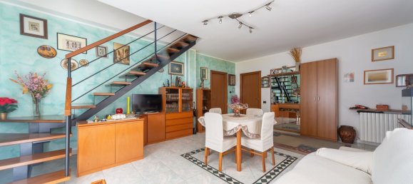 5-Zimmer Villa in Garbagnate Milanese, Italy, Nr. 65533 4