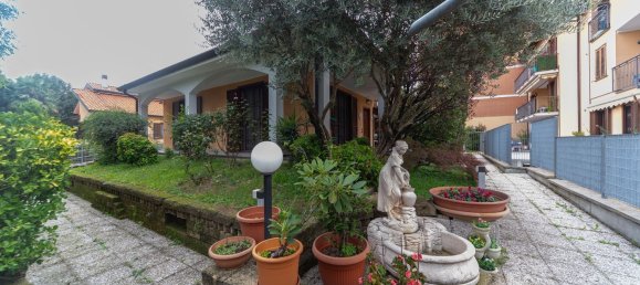 5-Zimmer Villa in Garbagnate Milanese, Italy, Nr. 65533 40