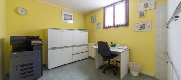 5-Zimmer Villa in Garbagnate Milanese, Italy, Nr. 65533 22
