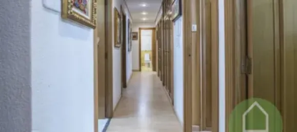 Apartamento de 4 dormitorios en Valencia, Spain No. 174180 26