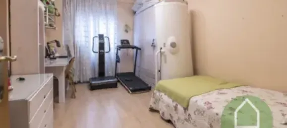 Apartamento de 4 dormitorios en Valencia, Spain No. 174180 33