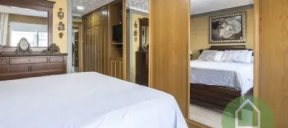 Apartamento de 4 dormitorios en Valencia, Spain No. 174180 12