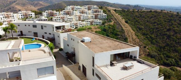 3 Schlafzimmer Penthouse in Marbella, Spain, Nr. 131063 2