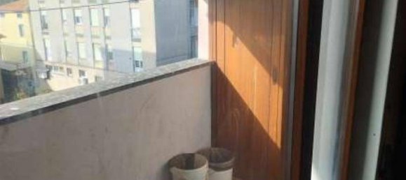 3 bedrooms Apartment in Varese, Italy No. 283481 5