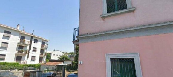 3 bedrooms Apartment in Varese, Italy No. 283481 8