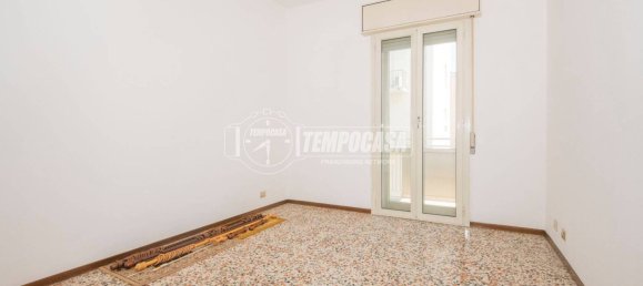 2 bedrooms Apartment in Modena, Italy No. 304589 21