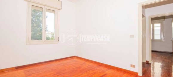 2 bedrooms Apartment in Modena, Italy No. 304589 11