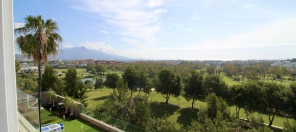 4 غرف نوم فيلا في Benahavis, Spain رقم 44411 3