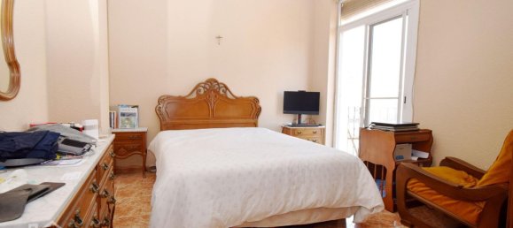 3 bedrooms Apartment in Valencia, Spain No. 134680 9