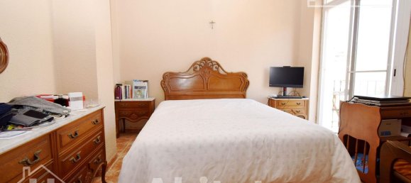 3 bedrooms Apartment in Valencia, Spain No. 134680 8