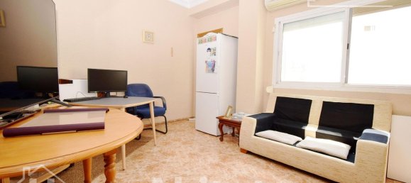 3 bedrooms Apartment in Valencia, Spain No. 134680 2