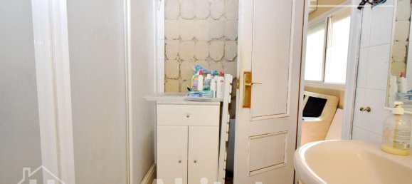 3 bedrooms Apartment in Valencia, Spain No. 134680 17