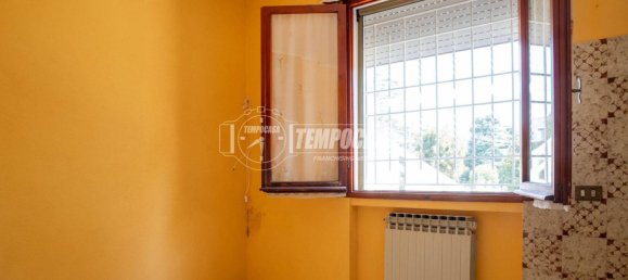 2 Schlafzimmer Wohnung in Terre del Reno, Italy, Nr. 295763 6