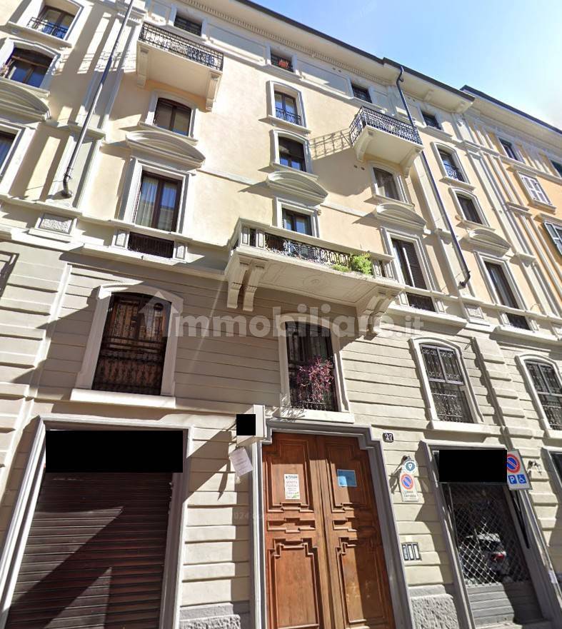 2غرفة شقة في Milan, Italy رقم 241108