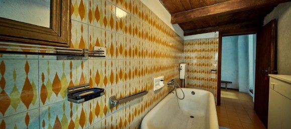 Casa de 5 habitaciónes en Intragna, Italy No. 251997 19