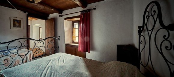 Casa de 5 habitaciónes en Intragna, Italy No. 251997 10